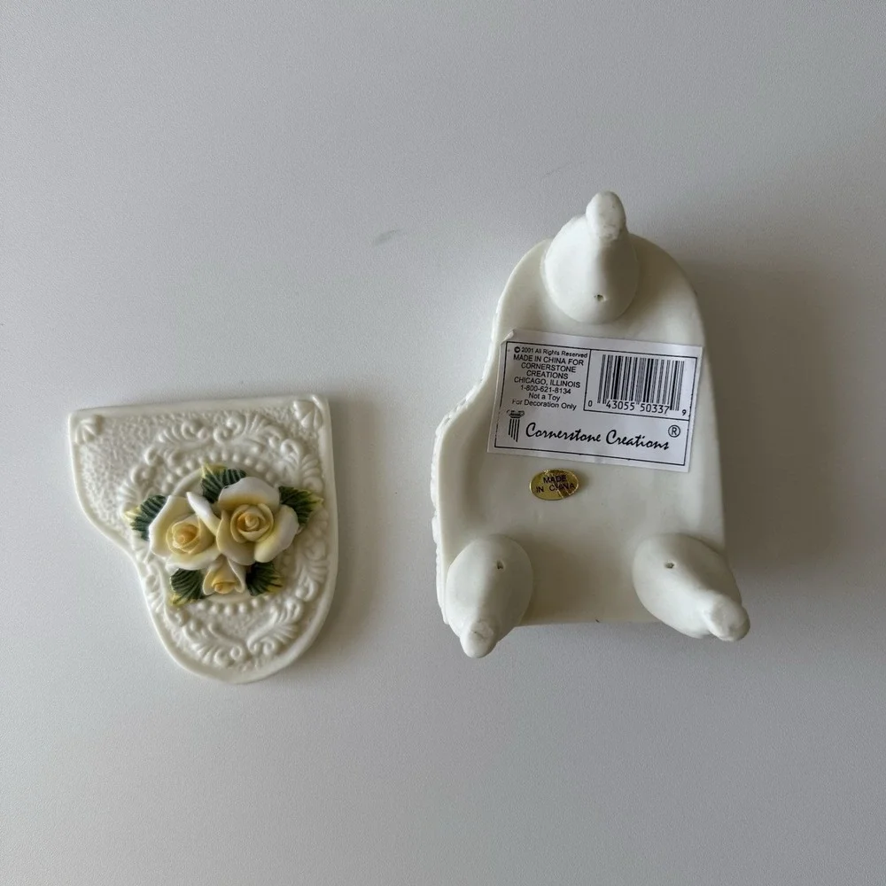 Cornerstone Creations White Ceramic Grand Piano Yellow‎ Roses Trinket Box 2001